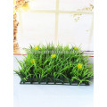 Tapete de grama sintética Yiwu com flores para decoração de jardim
